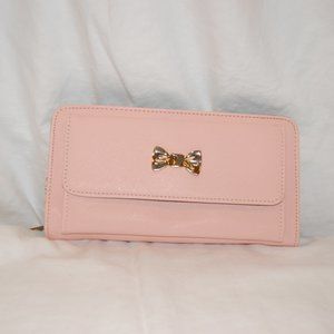 Bow Detail Crossbody Wallet - Barbie trend alert!